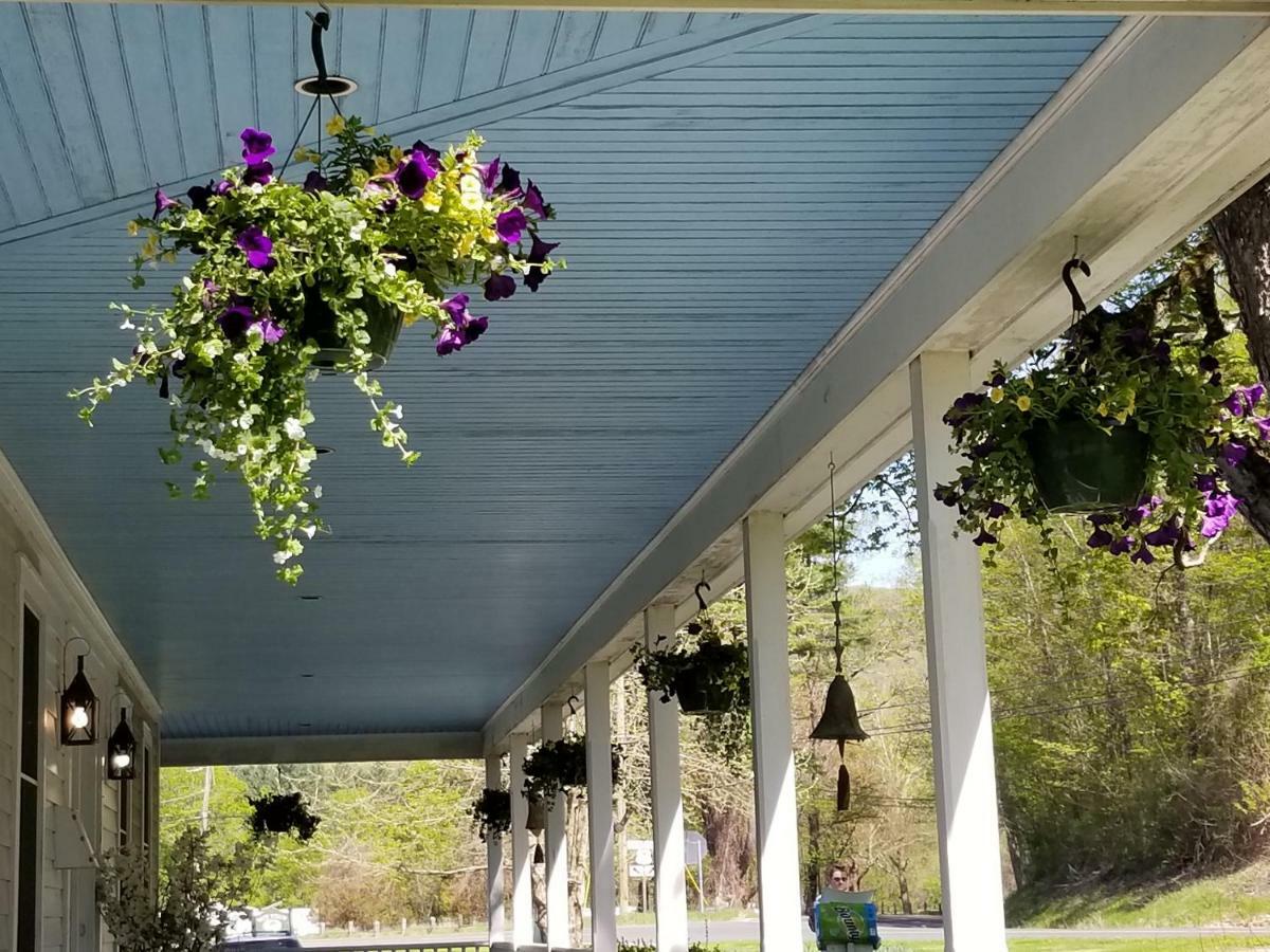 The Inn At White Hollow Farm Salisbury Extérieur photo